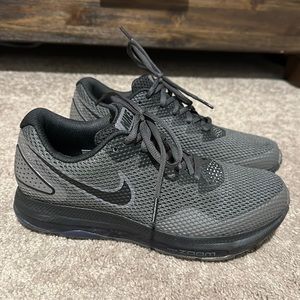 Nike Women’s Shoes, Zoom All Out, Size 8, Good condition